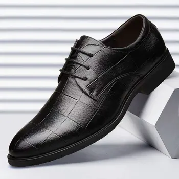 Дизайнерская обувь 2023, Весенняя новинка, мужская Корейская версия, британское деловое платье, кожаная обувь, повседневная обувь, Рабочая обувь